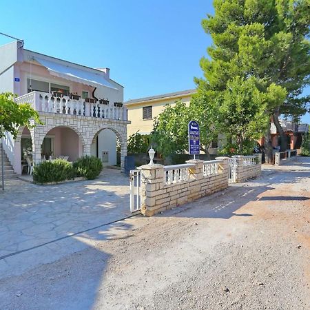 Villa Neyla Вир Екстер'єр фото