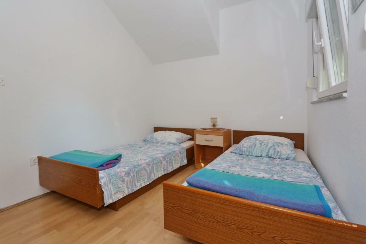 Villa Neyla Вир Екстер'єр фото